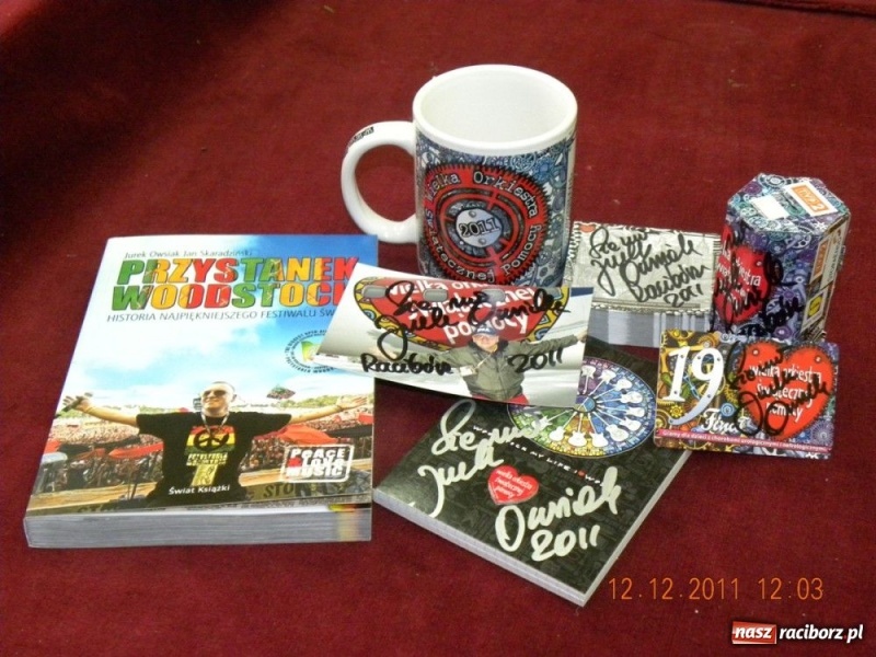 Zdjęcie w galerii na portalu naszraciborz.pl: Biblioteka gra dla WOŚP wiadomości z regionu