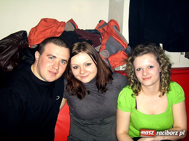 Zdjęcie w galerii na portalu naszraciborz.pl: Vinyl Pub i salsa wiadomości z regionu