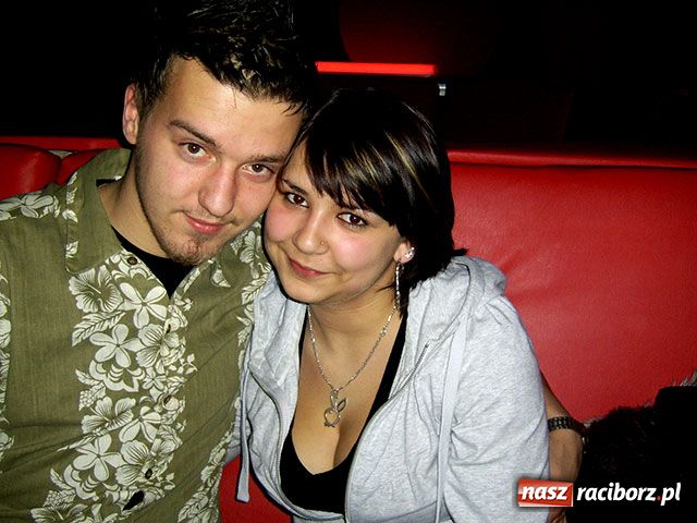 Zdjęcie w galerii na portalu naszraciborz.pl: Vinyl Pub i salsa wiadomości z regionu