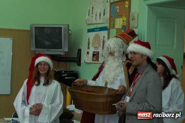 Zdjęcie w galerii na portalu naszraciborz.pl: Mikołaj w G5 wiadomości z regionu