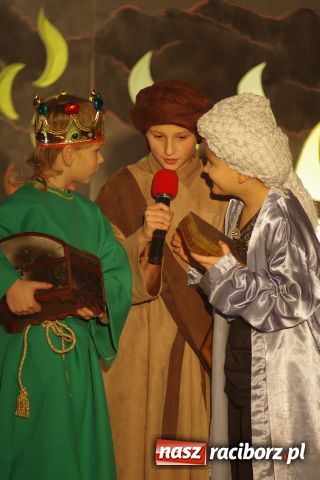 Zdjęcie w galerii na portalu naszraciborz.pl: Dochód z kiermaszu na tablice i sprzęt wiadomości z regionu