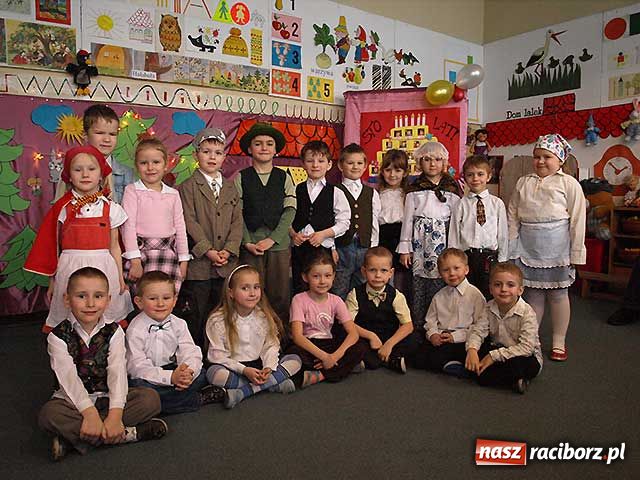 Zdjęcie w galerii na portalu naszraciborz.pl: Spóźniony Dzień Babci i Dziadka wiadomości z regionu