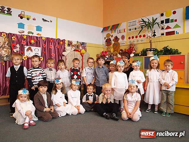 Zdjęcie w galerii na portalu naszraciborz.pl: Spóźniony Dzień Babci i Dziadka wiadomości z regionu