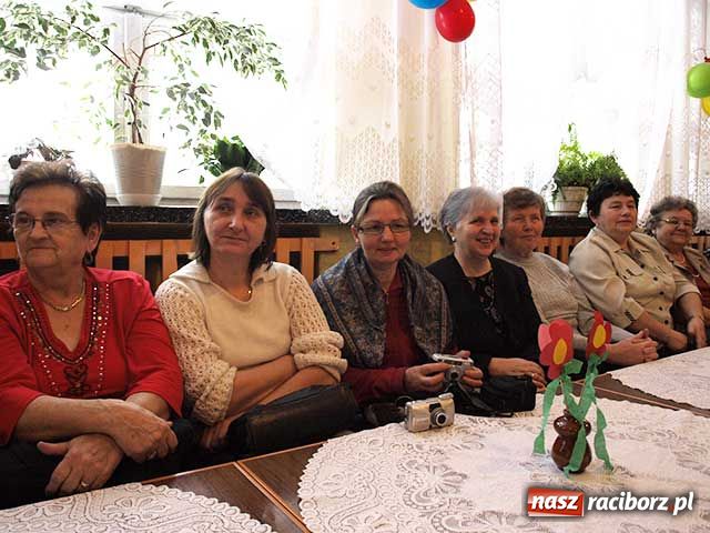 Zdjęcie w galerii na portalu naszraciborz.pl: Spóźniony Dzień Babci i Dziadka wiadomości z regionu