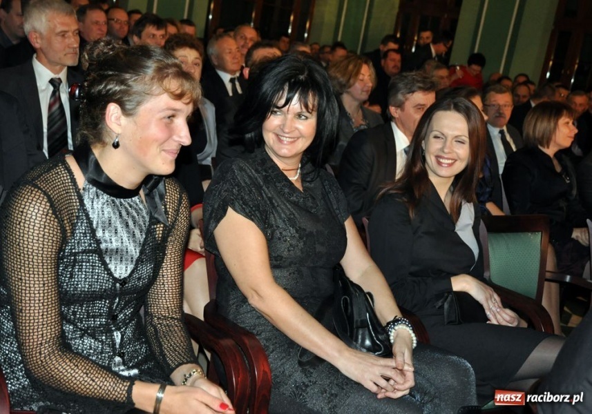 Zdjęcie w galerii na portalu naszraciborz.pl: Przedświąteczne spotkanie w Rafako wiadomości z regionu