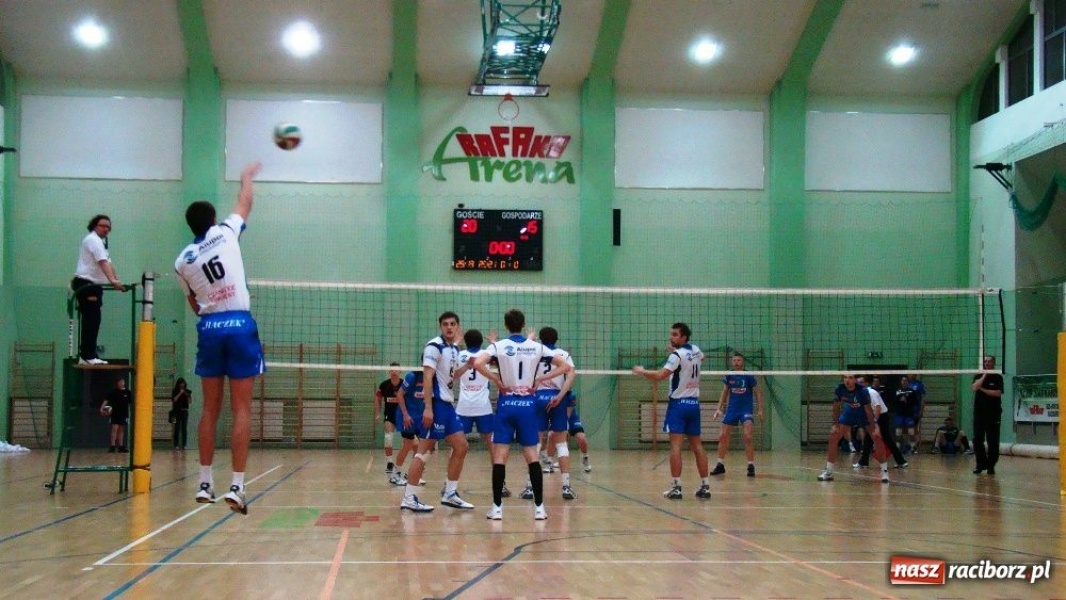 Zdjęcie w galerii na portalu naszraciborz.pl: AZS Rafako: wypadek przy pracy? wiadomości z regionu