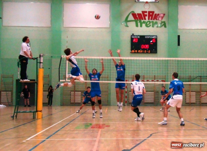 Zdjęcie w galerii na portalu naszraciborz.pl: AZS Rafako: wypadek przy pracy? wiadomości z regionu