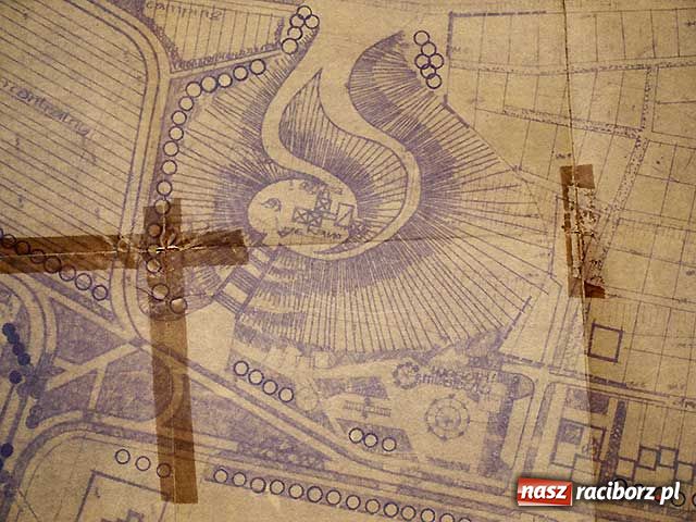 Zdjęcie w galerii na portalu naszraciborz.pl: Ze starej fotografii. Ten obszar Raciborza miał być centrum sportowo-rekreacyjnym wiadomości z regionu