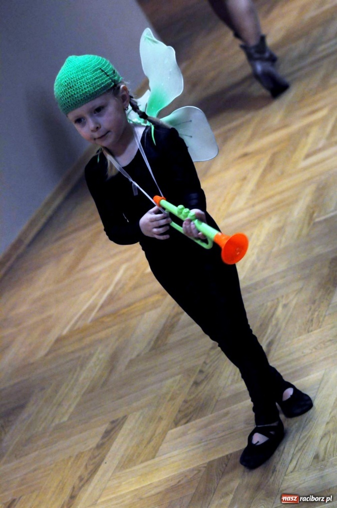 Zdjęcie w galerii na portalu naszraciborz.pl: Świąteczna gala zespołów Źródła wiadomości z regionu