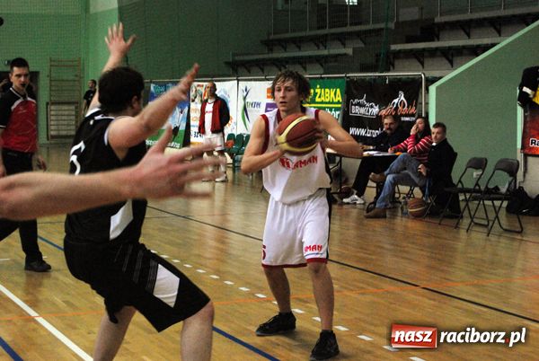 Zdjęcie w galerii na portalu naszraciborz.pl: Drużyny ALK-BBL na półmetku rozgrywek wiadomości z regionu