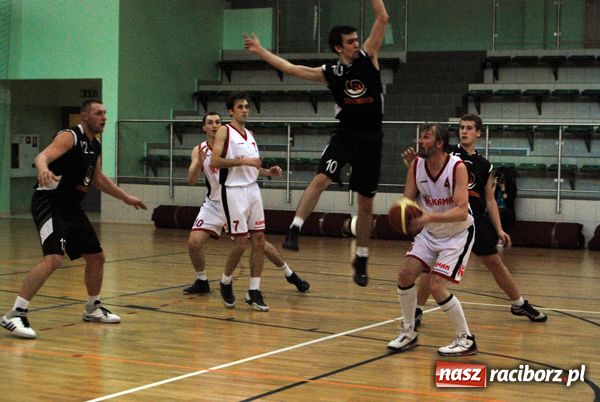 Zdjęcie w galerii na portalu naszraciborz.pl: Drużyny ALK-BBL na półmetku rozgrywek wiadomości z regionu