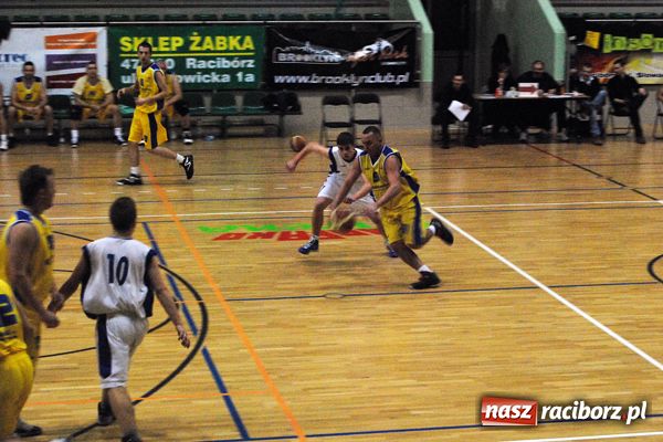 Zdjęcie w galerii na portalu naszraciborz.pl: Drużyny ALK-BBL na półmetku rozgrywek wiadomości z regionu