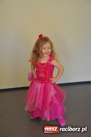 Zdjęcie w galerii na portalu naszraciborz.pl: Wypożyczalnia kostiumów w Crazy Club wiadomości z regionu