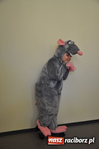 Zdjęcie w galerii na portalu naszraciborz.pl: Wypożyczalnia kostiumów w Crazy Club wiadomości z regionu