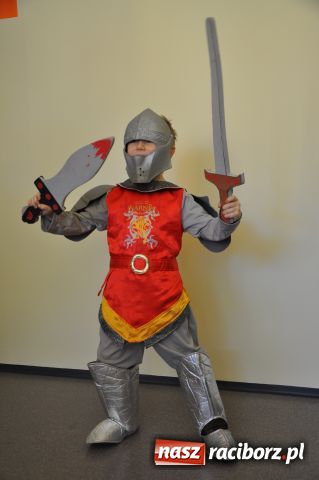 Zdjęcie w galerii na portalu naszraciborz.pl: Wypożyczalnia kostiumów w Crazy Club wiadomości z regionu