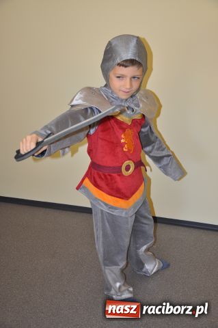 Zdjęcie w galerii na portalu naszraciborz.pl: Wypożyczalnia kostiumów w Crazy Club wiadomości z regionu