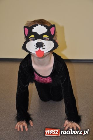 Zdjęcie w galerii na portalu naszraciborz.pl: Wypożyczalnia kostiumów w Crazy Club wiadomości z regionu