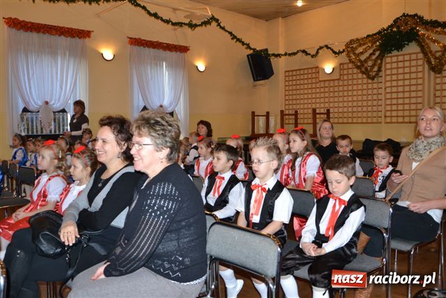 Zdjęcie w galerii na portalu naszraciborz.pl: Święta z kolędą w Tworkowie wiadomości z regionu