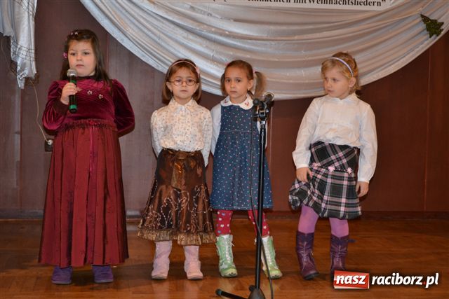 Zdjęcie w galerii na portalu naszraciborz.pl: Święta z kolędą w Tworkowie wiadomości z regionu