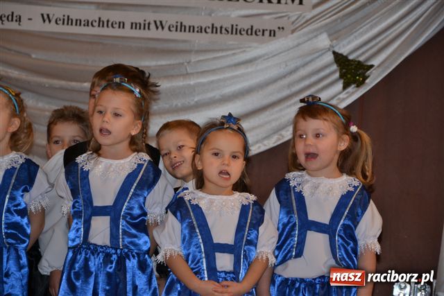 Zdjęcie w galerii na portalu naszraciborz.pl: Święta z kolędą w Tworkowie wiadomości z regionu