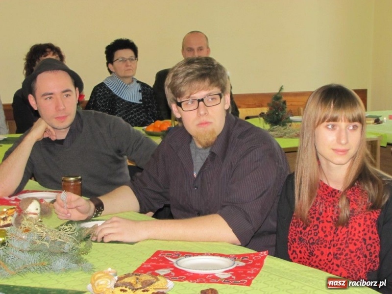 Zdjęcie w galerii na portalu naszraciborz.pl: Z czeskimi kolędami i rosyjskimi daniami wiadomości z regionu