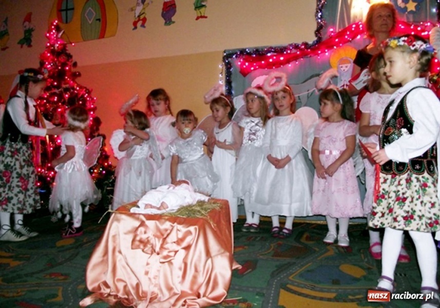 Zdjęcie w galerii na portalu naszraciborz.pl: Brzeskie jasełka w przedszkolu wiadomości z regionu