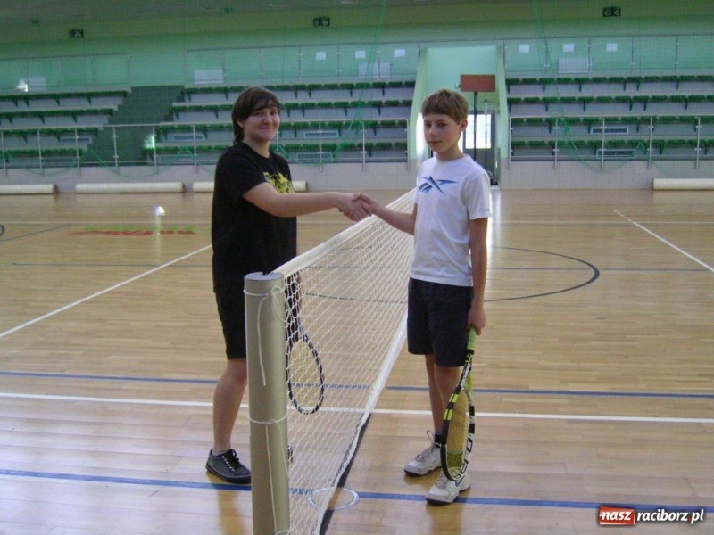 Zdjęcie w galerii na portalu naszraciborz.pl: Świąteczny turniej w tenisie wiadomości z regionu