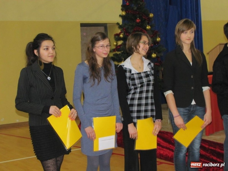 Zdjęcie w galerii na portalu naszraciborz.pl: Świętowali urodziny Adama M. wiadomości z regionu