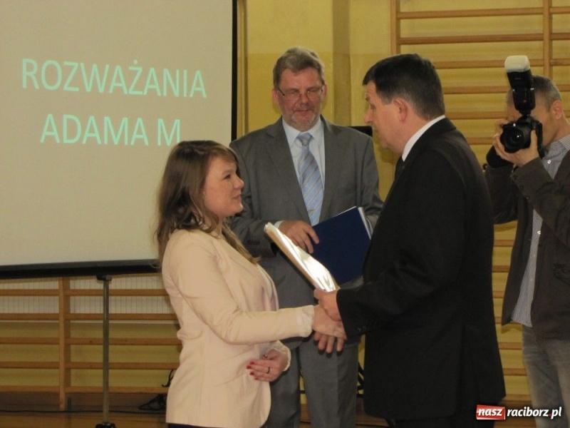 Zdjęcie w galerii na portalu naszraciborz.pl: Świętowali urodziny Adama M. wiadomości z regionu