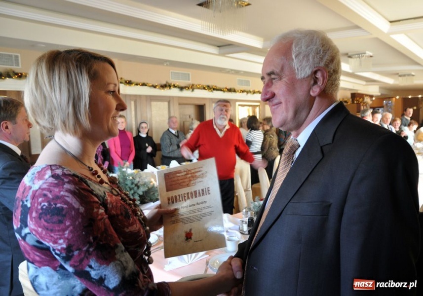 Zdjęcie w galerii na portalu naszraciborz.pl: Perła zaprosiła na opłatek osoby samotne wiadomości z regionu