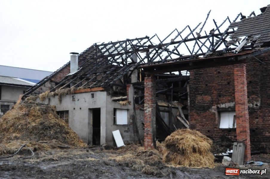 Zdjęcie w galerii na portalu naszraciborz.pl: Najpierw był huk, a potem pożar wiadomości z regionu