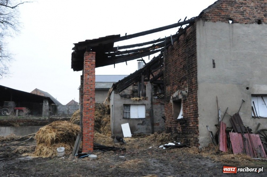 Zdjęcie w galerii na portalu naszraciborz.pl: Najpierw był huk, a potem pożar wiadomości z regionu