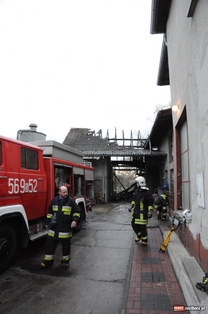 Zdjęcie w galerii na portalu naszraciborz.pl: Najpierw był huk, a potem pożar wiadomości z regionu