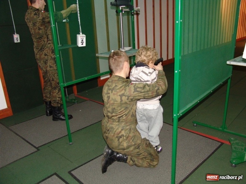 Zdjęcie w galerii na portalu naszraciborz.pl: Strzelcy z Głubczyc przyjechali do Raciborza wiadomości z regionu