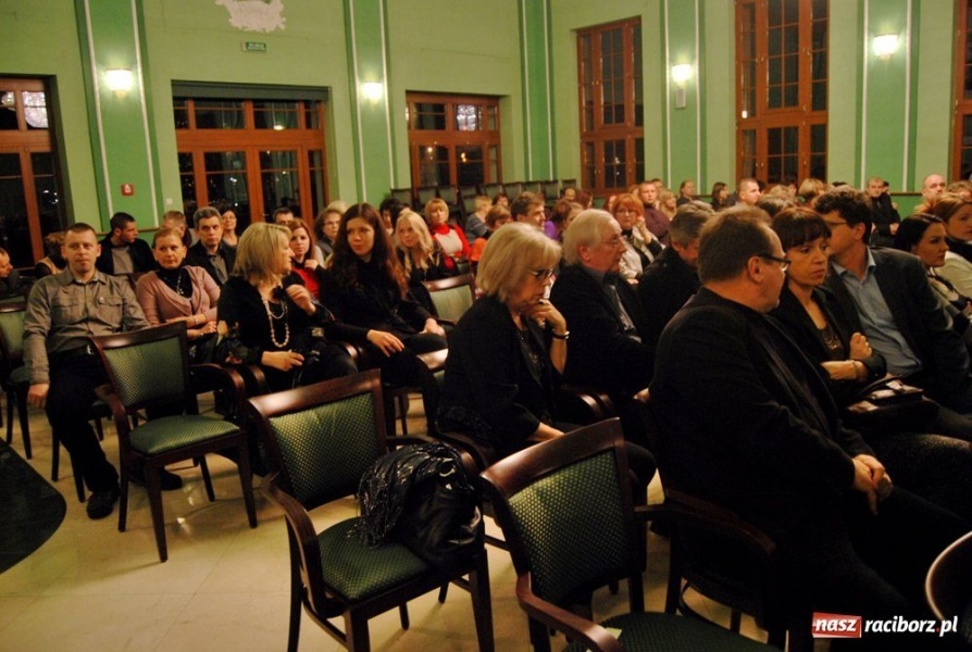 Zdjęcie w galerii na portalu naszraciborz.pl: Kolędowo i świątecznie w pałacyku wiadomości z regionu