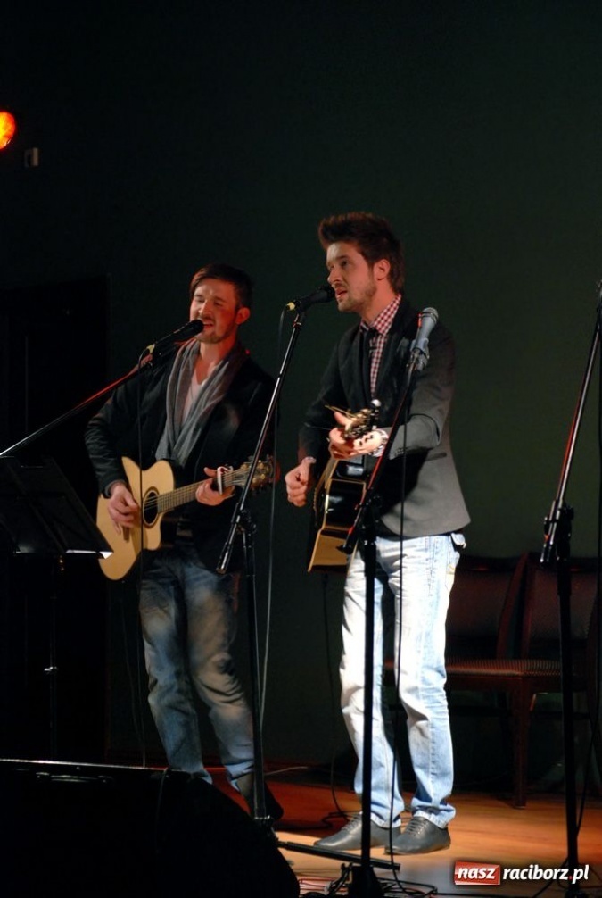 Zdjęcie w galerii na portalu naszraciborz.pl: Kolędowo i świątecznie w pałacyku wiadomości z regionu