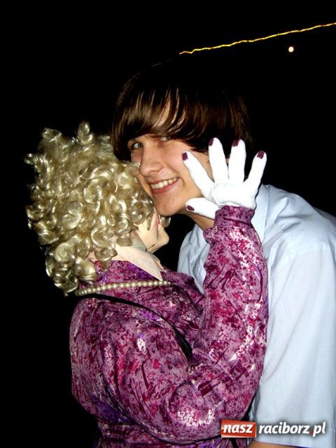 Zdjęcie w galerii na portalu naszraciborz.pl: Tak się bawi Studzienna wiadomości z regionu