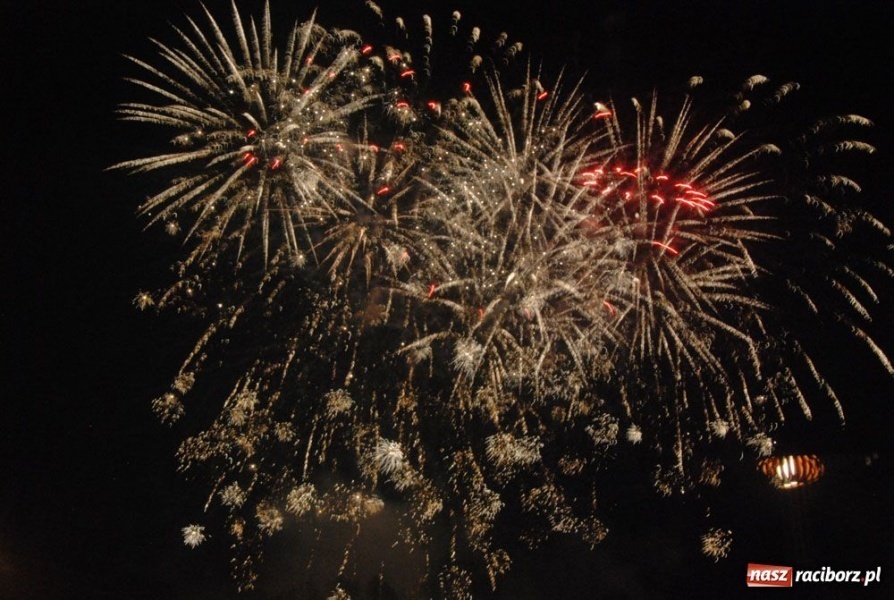 Zdjęcie w galerii na portalu naszraciborz.pl: Nowy Rok na raciborskich bulwarach wiadomości z regionu