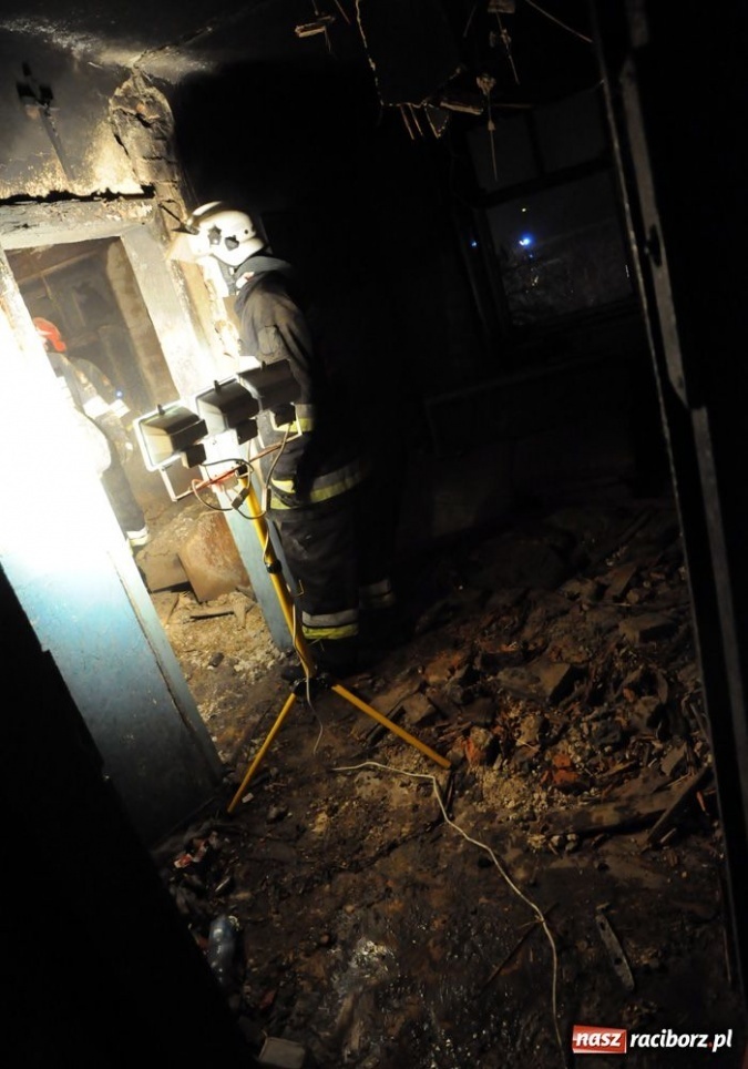 Zdjęcie w galerii na portalu naszraciborz.pl: Pożar domu w Pietrowicach Wielkich wiadomości z regionu