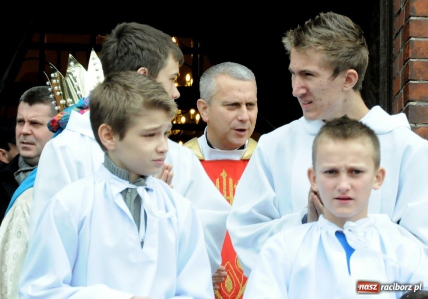 Zdjęcie w galerii na portalu naszraciborz.pl: Trzej Królowie zawitali dziś do Brzezia wiadomości z regionu