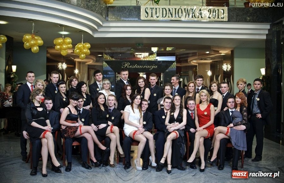 Zdjęcie w galerii na portalu naszraciborz.pl: Studniówka raciborskiego Ekonomika wiadomości z regionu