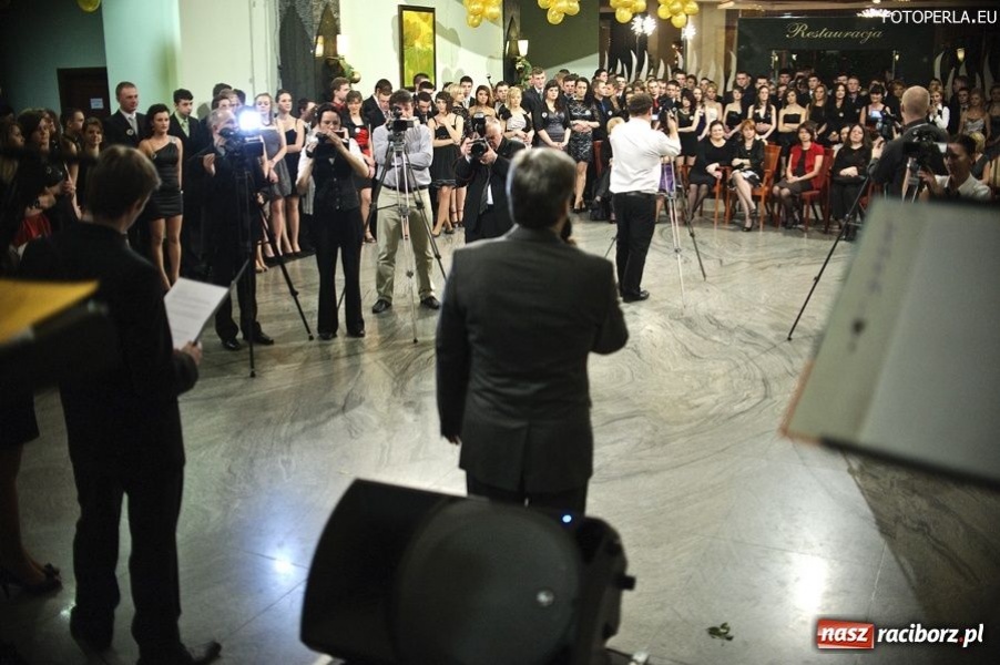 Zdjęcie w galerii na portalu naszraciborz.pl: Studniówka raciborskiego Ekonomika wiadomości z regionu