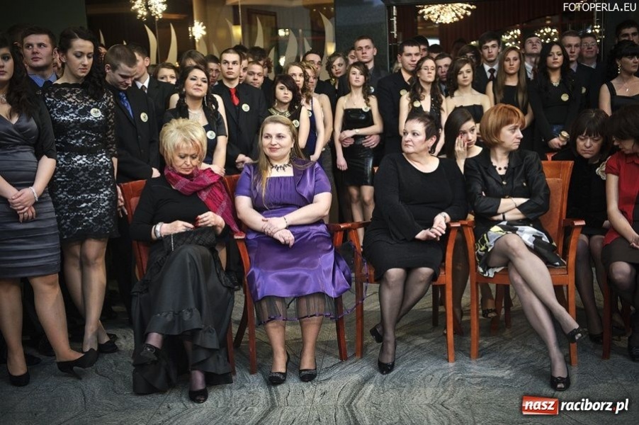 Zdjęcie w galerii na portalu naszraciborz.pl: Studniówka raciborskiego Ekonomika wiadomości z regionu