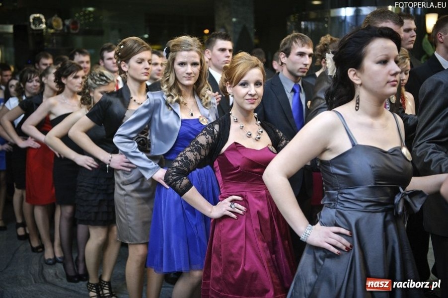 Zdjęcie w galerii na portalu naszraciborz.pl: Studniówka raciborskiego Ekonomika wiadomości z regionu