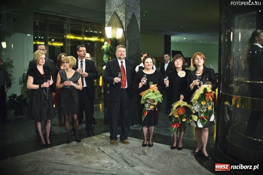 Zdjęcie w galerii na portalu naszraciborz.pl: Studniówka raciborskiego Ekonomika wiadomości z regionu