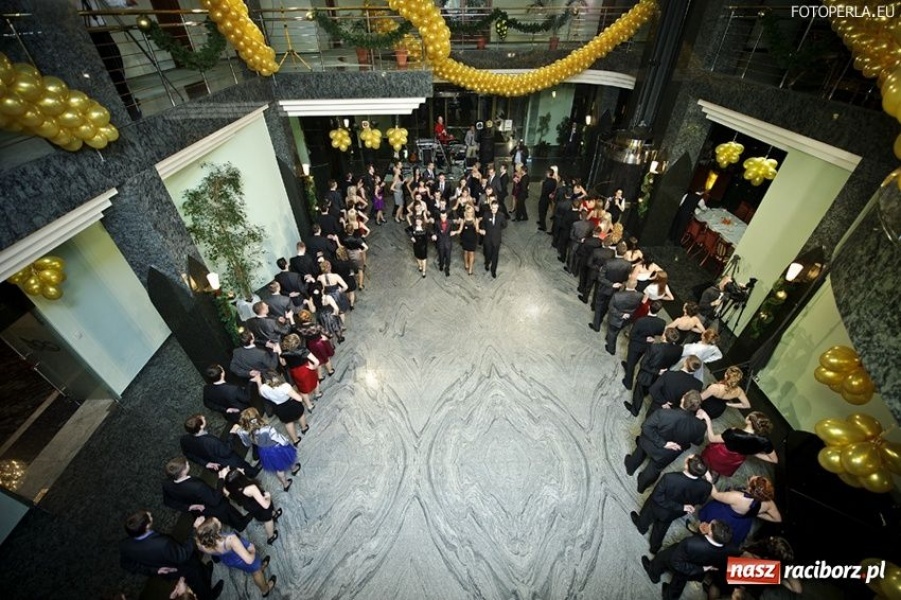 Zdjęcie w galerii na portalu naszraciborz.pl: Studniówka raciborskiego Ekonomika wiadomości z regionu