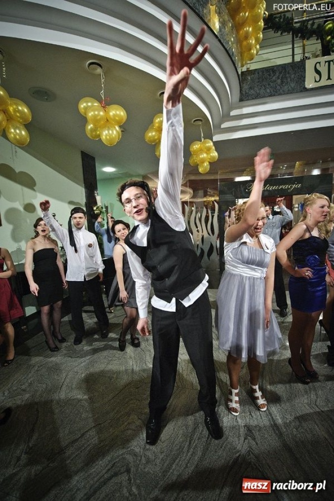 Zdjęcie w galerii na portalu naszraciborz.pl: Studniówka raciborskiego Ekonomika wiadomości z regionu