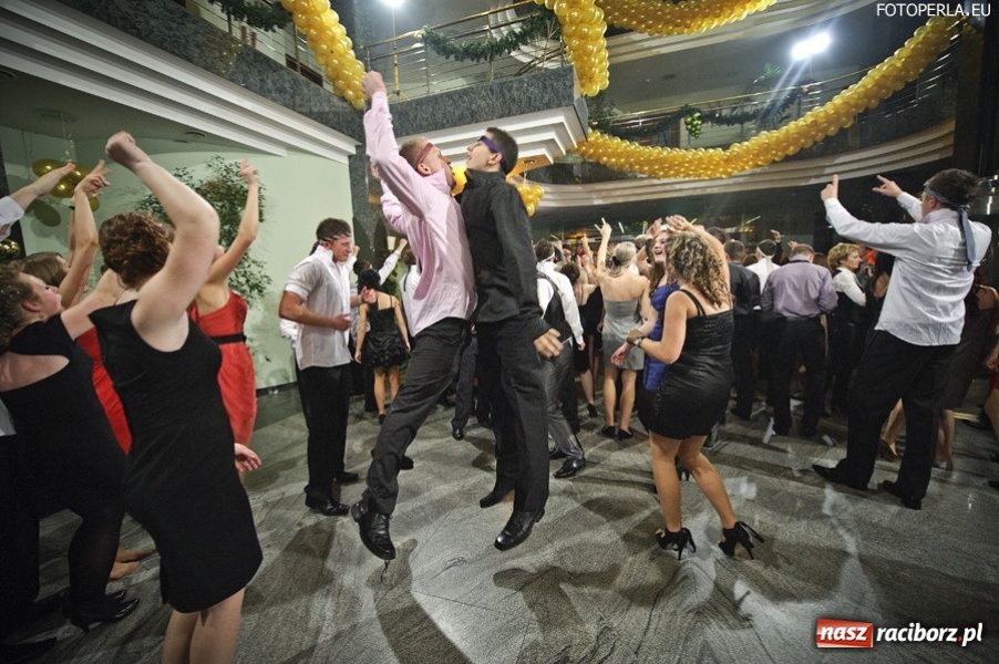 Zdjęcie w galerii na portalu naszraciborz.pl: Studniówka raciborskiego Ekonomika wiadomości z regionu