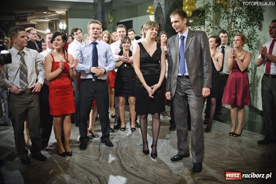 Zdjęcie w galerii na portalu naszraciborz.pl: Studniówka raciborskiego Ekonomika wiadomości z regionu