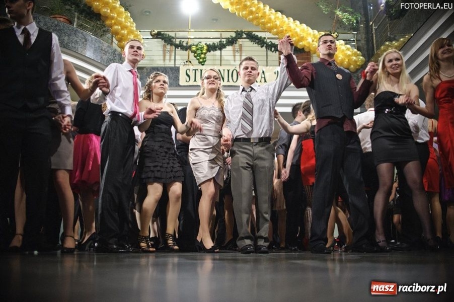 Zdjęcie w galerii na portalu naszraciborz.pl: Studniówka raciborskiego Ekonomika wiadomości z regionu